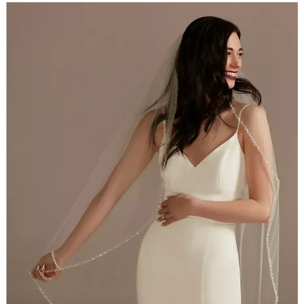 Davids Bridal Fingertip Veil With Crystal Embellishments